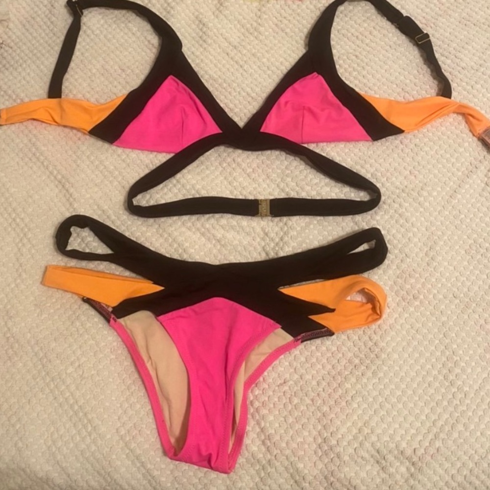 2 piece bathing suit ☺️